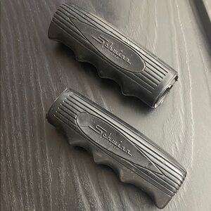 Schwinn Black Ergonomic Handlebar Grips